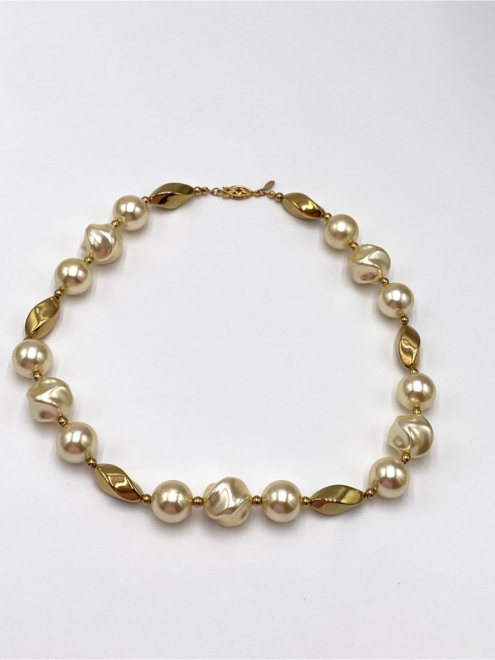 Napier Necklace White Faux Pearls Gold Tone Accent Beads Classic 18”